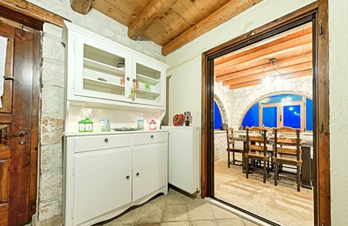 Skinaria Apartment | Master Suite 2-Bedroom Apartment