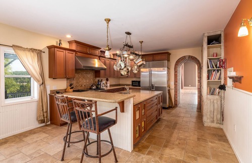 Elkader House | Master Suite at Elkader Jailhouse Inn