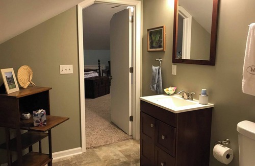 Snelling Bed & Breakfast | Masters Week Rental 4-BR 3-Bath Bed and Breakfast 45 miles from Augusta National
