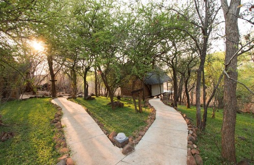 Victoria Falls Cabin | Masuwe Lodge