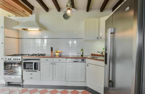 Lusignac House | Maswari en Drapeau