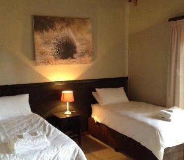 Roodeplaat Cabin | Matalatala Wildlife Lodge