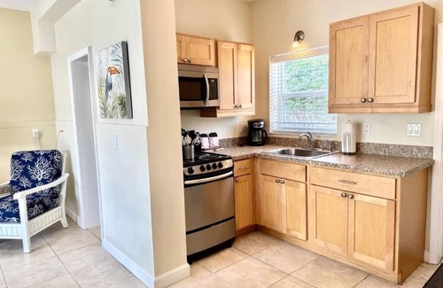 Islamorada Resort | Matecumbe Resort: Your Home Away From Home in the Florida Keys-1 Bedrm with View