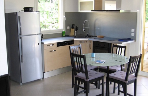 Les Mathes Villa | MATHES la PALMYRE house WOOD (BBC label)