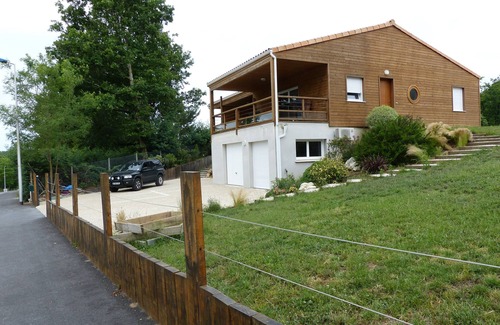 Les Mathes Villa | MATHES la PALMYRE house WOOD (BBC label)