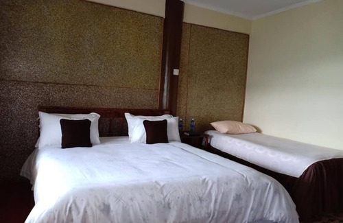 Gacharageini Hotel | Mathioya River Lodge