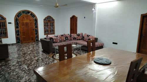 Jaffna House | Mathu villa's