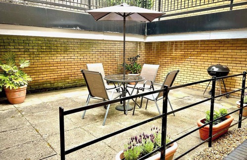 Cambridge Apartment | Mathus Gardens - Two Bedroom Apartment