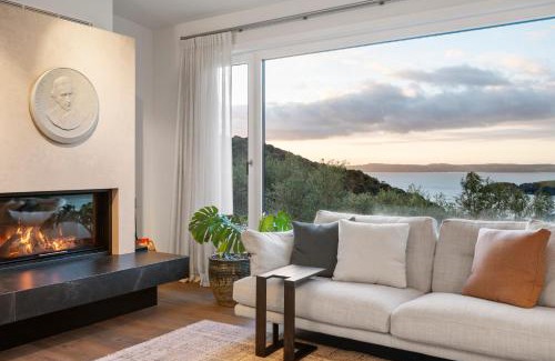 Oneroa Villa | Matiatia Millhouse