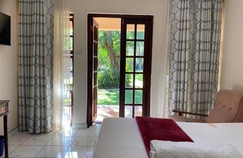 Bulawayo Bed & Breakfast | Matilinda Lodge