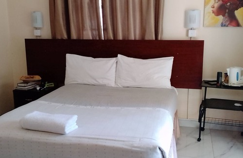 Bulawayo Cabin | Matilinda Lodge