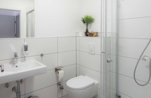 Arnsberg House | Mato One Zimmervermietung