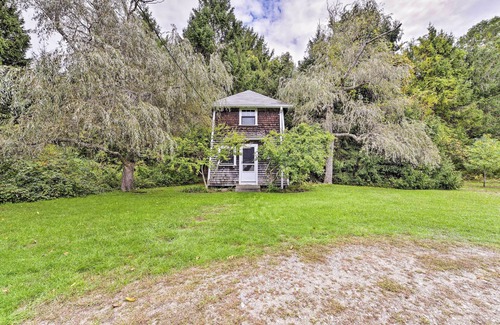 Mattapoisett Center Cottage | Mattapoisett Home on 7 Acres w/Private Beach!