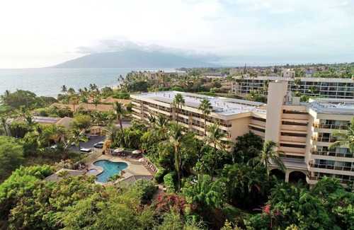 Kihei Condo | Maui Banyan - One Bedroom Partial Ocean View - Full Kitchen/Free Parking