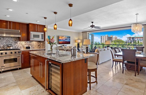 Kaanapali Condo | Maui Resort Rentals: Honua Kai – Incredible 8 Bedroom Oceanfront Gem, Over 6000 Combined Sq. Ft. w/Built-in Viking B.B.Q.!