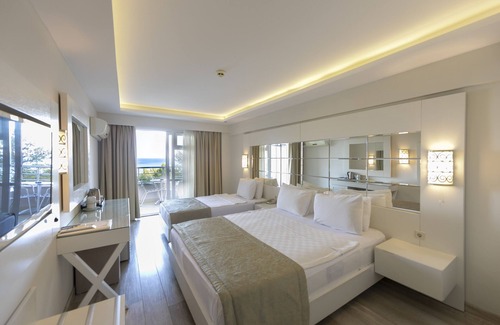 Turunc Resort | Mavi Deniz Otel - All Inclusive