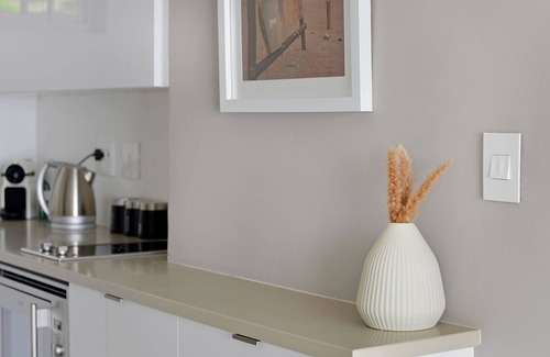 Clifton Apartment | Mawethu | Lush Studio Apartment | Clifton Beach