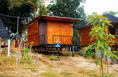 Kuta Other | Mawun Valley Farmstays