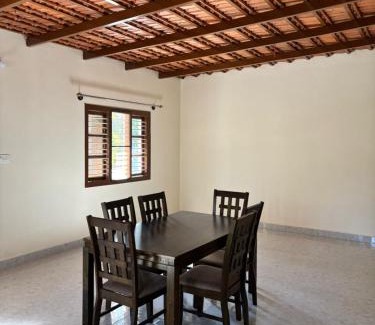 Hole Narsipur House | Max farms