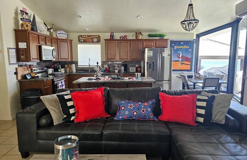 Parker House | Max View, Million Dollar Lake Views!