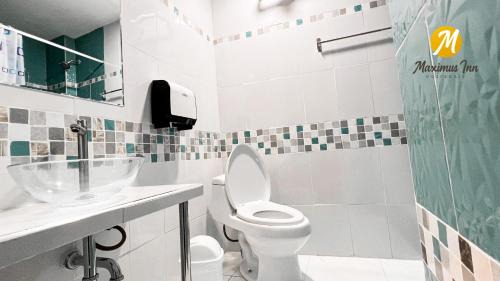 Sechura Hotel | Maximus Inn