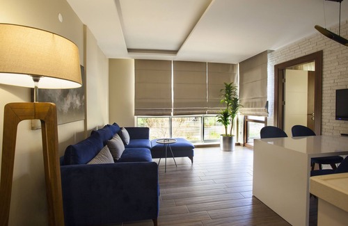 Akcay Hotel | Maxuite Hotel in Home