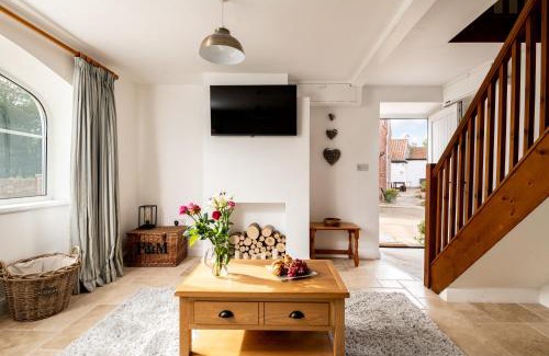Sewerby House | May Cottage