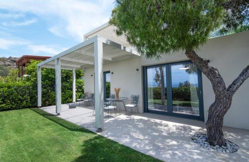 Kontos Apartment | Maya Luxury Suite