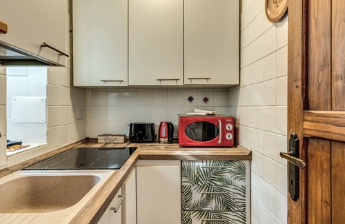 Trastevere Apartment | Maya Rhome Trastevere Terrace