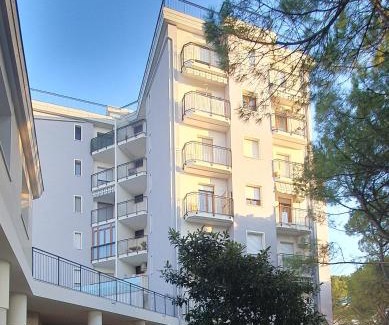 Marina Julia Apartment | MAYA's HOME