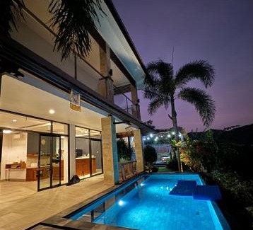 Candi Dasa Villa | Maya Villa