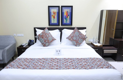 Panposh Hotel | Mayfair World Cup Village