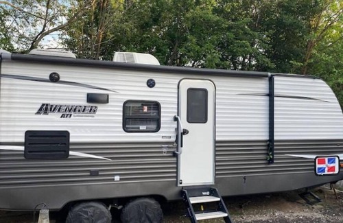 Delair House | MayfairCana Avenger RV