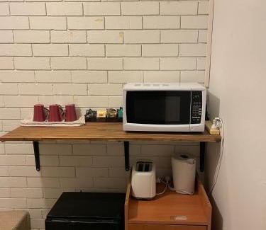 Mayfield West Hotel | Mayfield Motel