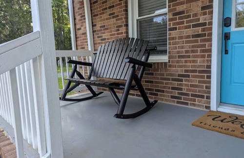 Roxboro House | Mayo Lake Getaway