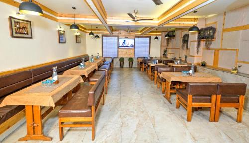 Bajoral Khurd Hotel | Mayur Hotel Bar And Restaurant