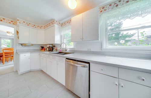 Mayville House | Mayville Getaway w/Deck: Near Chautauqua Lake!