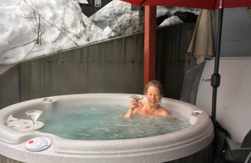 McCall Cabin | McCall Beach House on Payette Lake, Private Dock, Hot Tub, All Season Rental