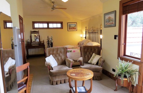 Port Noarlunga Hotel | McCloud House