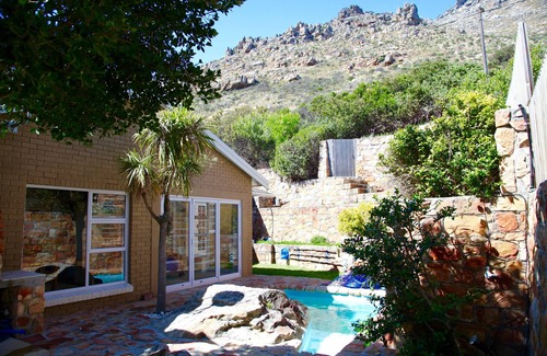 Muizenberg House | McCombe Getaway Home with spectacular 360 degree views!