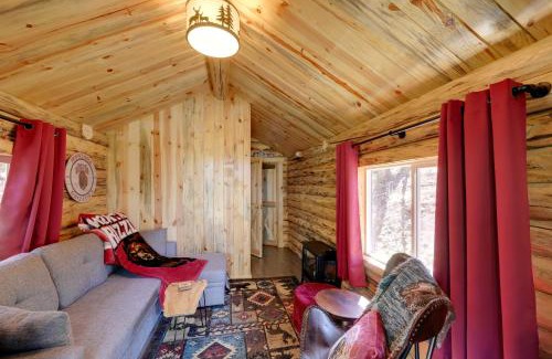Marion House | McGregor Lake Access Cabin in Wooded Wilderness
