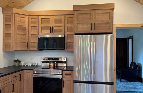 Frazeysburg Other | McKee Farmhouse: 1800s Farmhouse on 130 Acre Farm