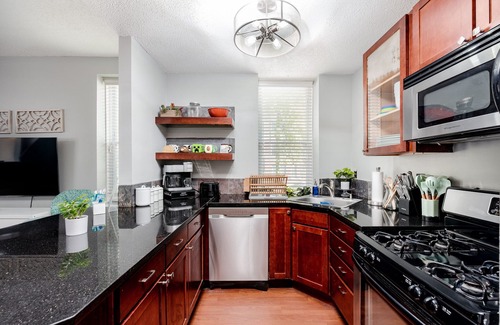 Downtown St. Louis House | McKinley Heights Duplex: By StayStLouis