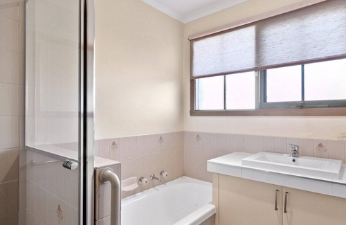 Anglesea House | Mcrorie Rest - Anglesea