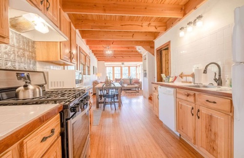 Newnata Cabin | Meadow Cabin on Sylamore Creek