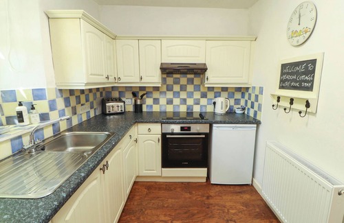 Staveley Cottage | Meadow Cottage