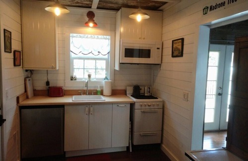 Apple Hill Cabin | Meadow Creek Cabin - Camino, CA