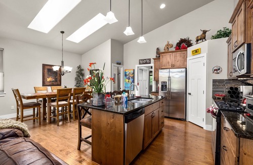 Columbia Falls Condo | Meadow Lake Country Escape | 2 Bed, 2 Bath