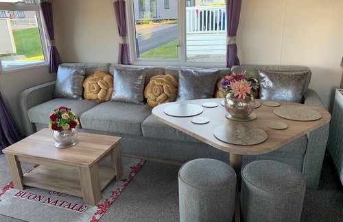 Hewas Water House | Meadow Lakes Near St Austell With Beaches & Attractions, Family Friendly Stay