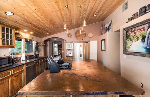 Sedona House | Meadow Lark Trail 3BD 2BA W/Jacuzzi in THE best location